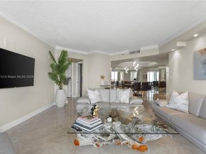 3600 Yacht Club Dr 902, Aventura FL 33180