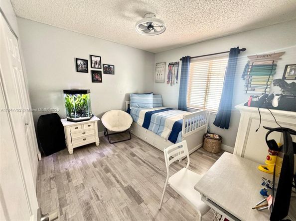 11512 SW 6th St, Sweetwater FL 33174