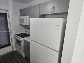 1830 Cleveland St 3, Hollywood FL 33020