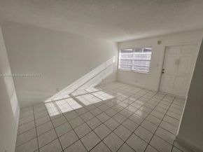 1830 Cleveland St 3, Hollywood FL 33020