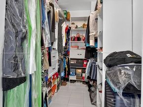 5901 Camino Del Sol 207, Boca Raton FL 33433