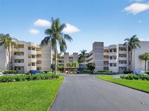 5901 Camino Del Sol 207, Boca Raton FL 33433