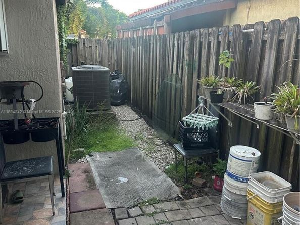 13874 SW 256th Ter, Homestead FL 33032