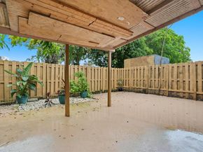 6726 NW 188th Ter, Hialeah FL 33015