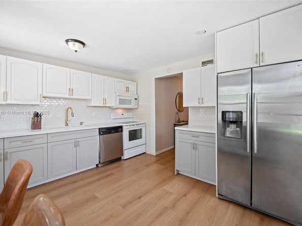 1480 SW 26th Ave, Fort Lauderdale FL 33312
