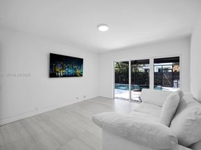 1546 Van Buren St, Hollywood FL 33020