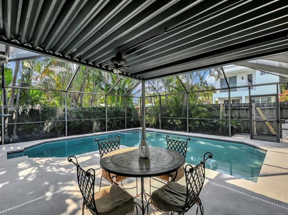 1546 Van Buren St, Hollywood FL 33020