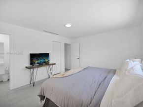 1546 Van Buren St, Hollywood FL 33020