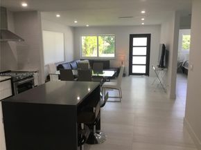 1546 Van Buren St, Hollywood FL 33020