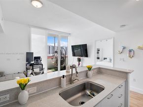 350 NE 24th St 714, Miami FL 33137