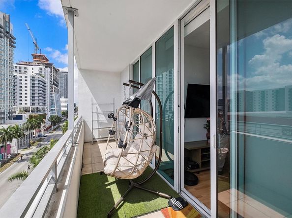 350 NE 24th St 714, Miami FL 33137