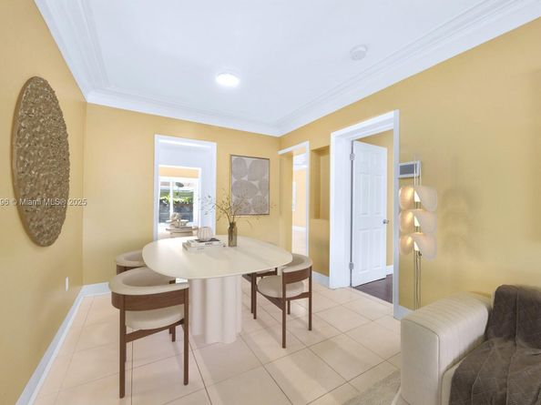 6086 SW 20th St, Miami FL 33155