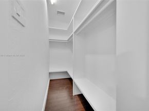 6086 SW 20th St, Miami FL 33155