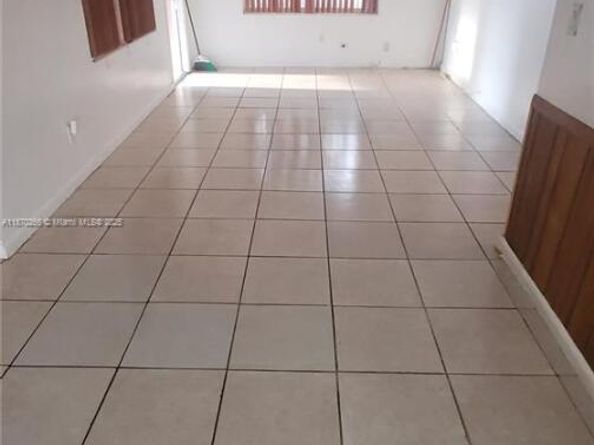 6112 Mayo St, Hollywood FL 33023