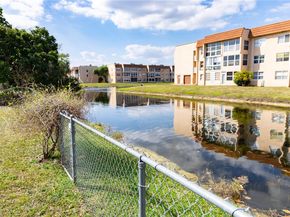 9161 NW 26th Pl, Sunrise FL 33322