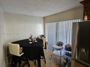 9161 NW 26th Pl, Sunrise FL 33322