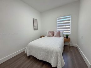 1319 NW 40th St, Miami FL 33142