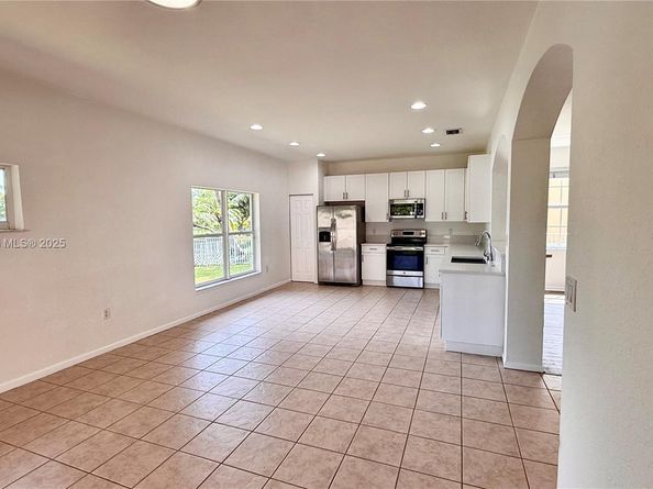 13843 SW 31st St, Miramar FL 33027