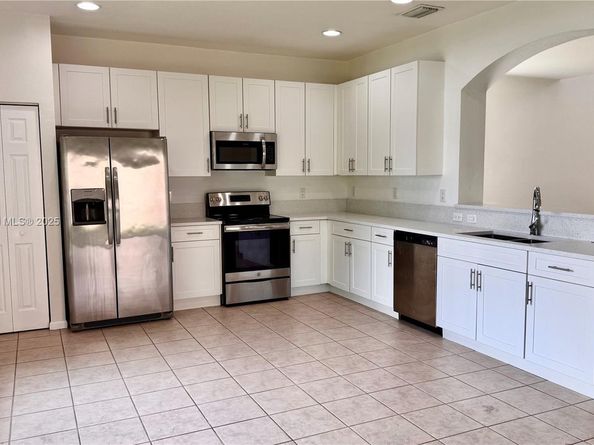 13843 SW 31st St, Miramar FL 33027