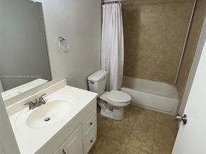 9686 Fontainebleau Blvd 402, Miami FL 33172