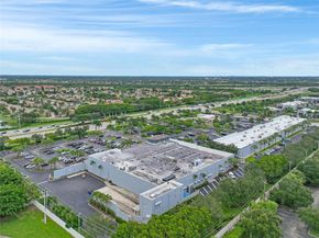 15658 SW 16th St, Pembroke Pines FL 33027