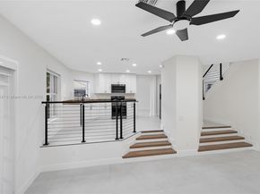 15658 SW 16th St, Pembroke Pines FL 33027