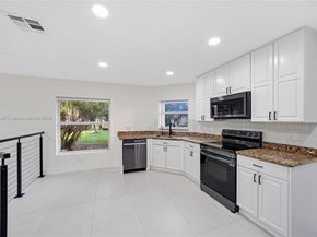 15658 SW 16th St, Pembroke Pines FL 33027