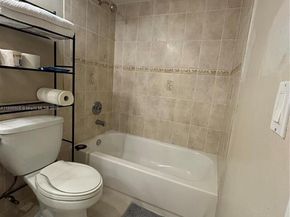 6547 NW 170th Ter, Hialeah FL 33015