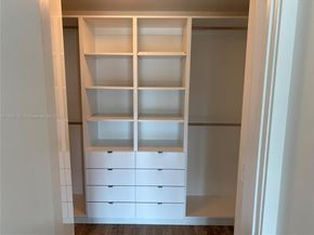 650 NE 32nd St 802, Miami FL 33137