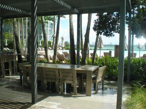 650 NE 32nd St 802, Miami FL 33137