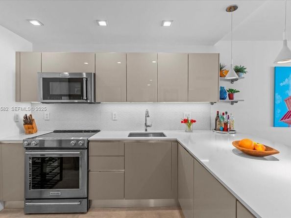 1450 Lincoln Rd 1003, Miami Beach FL 33139