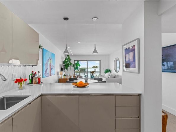 1450 Lincoln Rd 1003, Miami Beach FL 33139