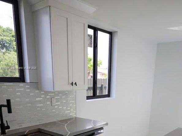 4311 NW 32nd Ave, Miami FL 33142