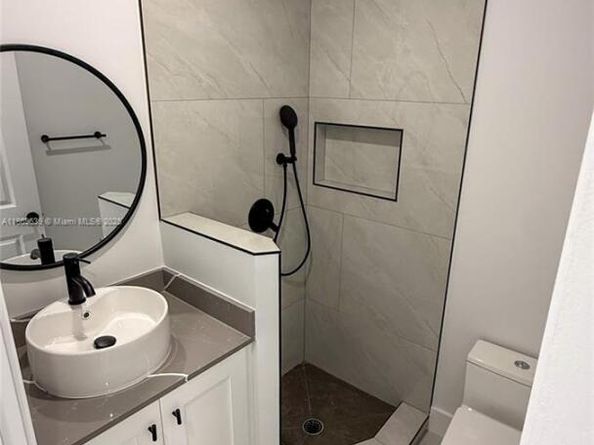 4311 NW 32nd Ave, Miami FL 33142