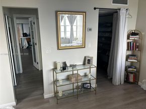 6450 Collins Ave 903, Miami Beach FL 33141