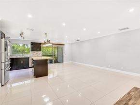 4299 Coral Springs Dr 3A, Coral Springs FL 33065