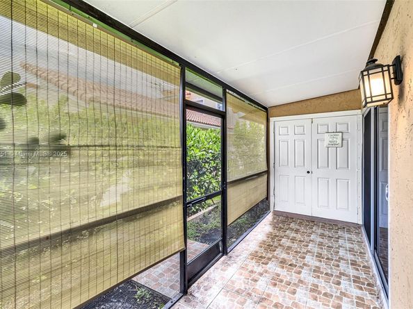 4299 Coral Springs Dr 3A, Coral Springs FL 33065