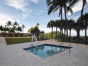 6799 Collins Ave 510, Miami Beach FL 33141