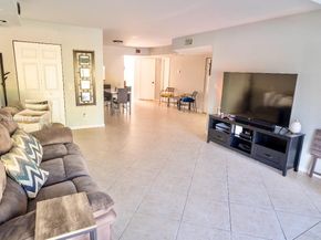 1812 Hammock Blvd 127, Coconut Creek FL 33063