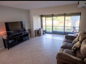 1812 Hammock Blvd 127, Coconut Creek FL 33063