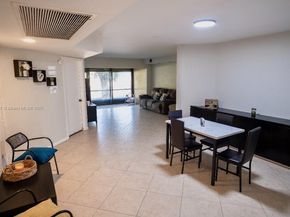 1812 Hammock Blvd 127, Coconut Creek FL 33063