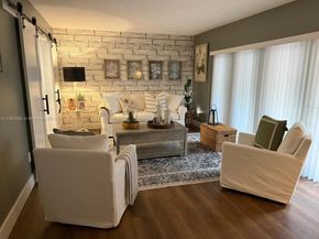 3842 Alcantara Ave 71D, Doral FL 33178