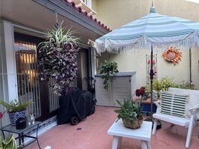 3842 Alcantara Ave 71D, Doral FL 33178