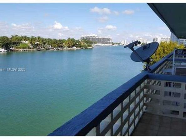 6484 Indian Creek Dr 310, Miami Beach FL 33141