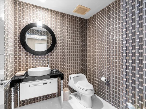 18201 Collins Ave 709, Sunny Isles Beach FL 33160