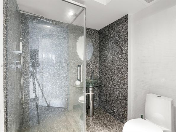 18201 Collins Ave 709, Sunny Isles Beach FL 33160