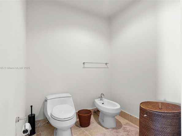 18201 Collins Ave 709, Sunny Isles Beach FL 33160