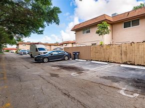 7920 Kimberly Blvd 305, North Lauderdale FL 33068