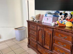 5055 NW 7th St 807, Miami FL 33126