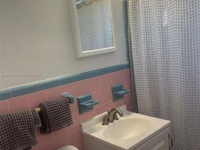 338 Roosevelt St, Hollywood FL 33019